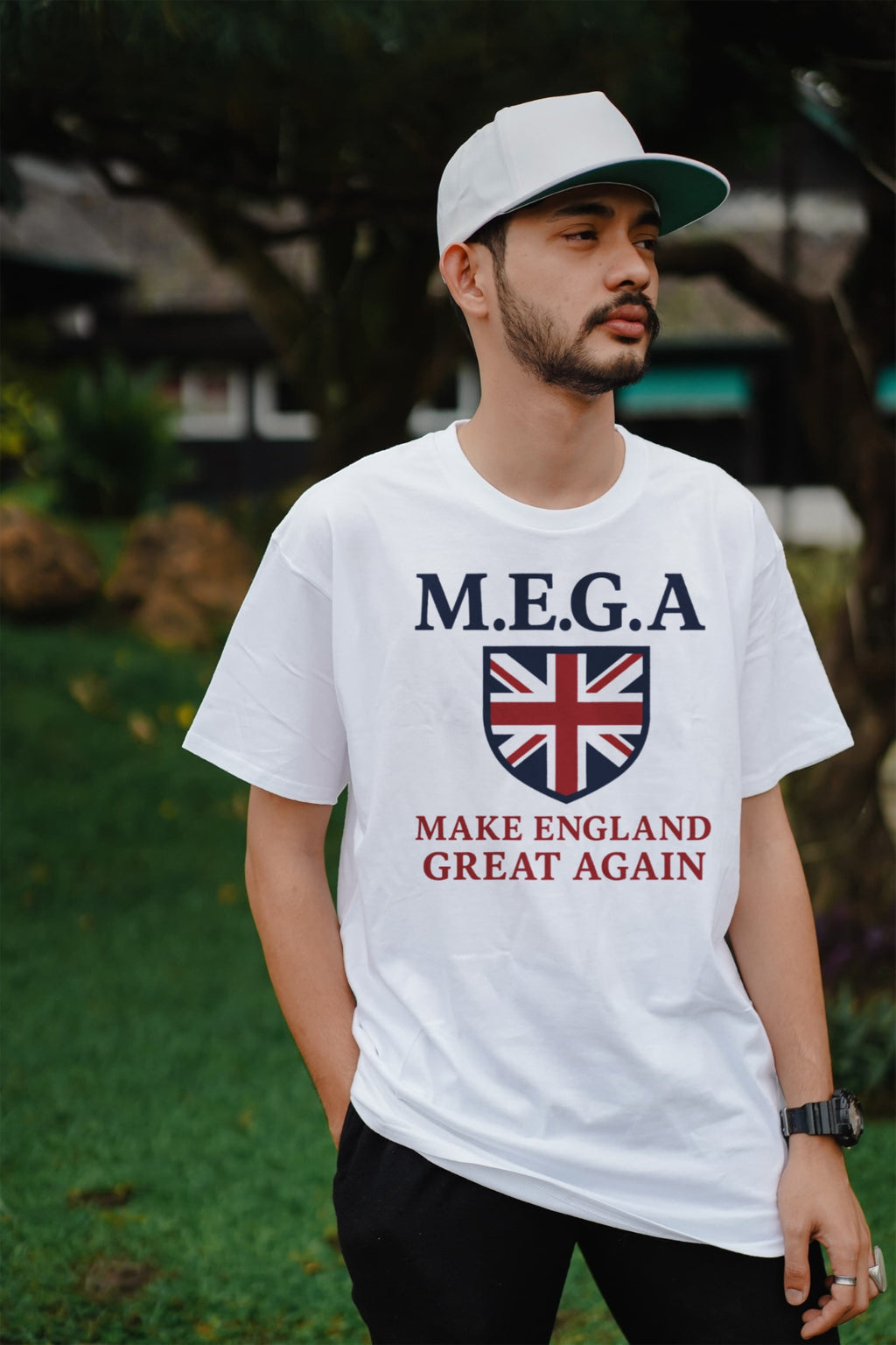 Mega T-Shirt Design 1 - Union jack shield - make england great again  model 